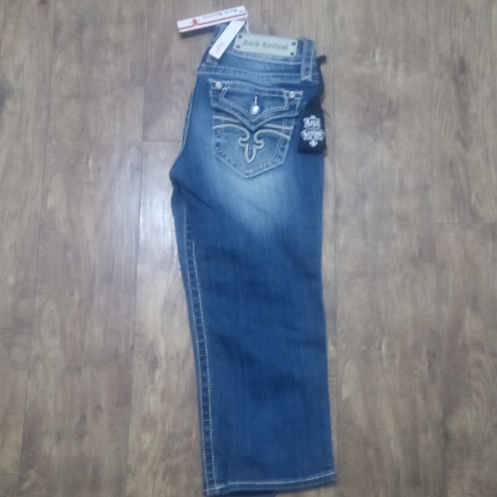 Rock Revival Women's 26 Capri Celine Bejeweled Faux Leather Flap Pockets NWT